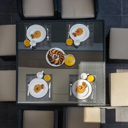 Poolside & Seaview Villa Lourinhã