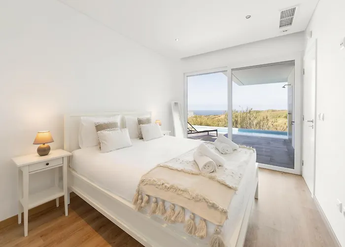 Villa Poolside&seaview